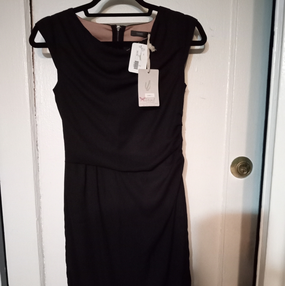 BEAUTIFUL LADIES BLACK, EVENING DRESS (DATE OR DINNER, WORK / OFFICE